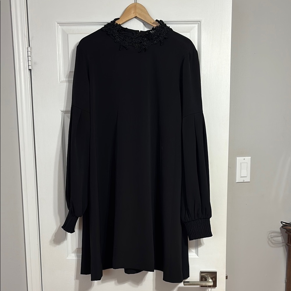 Elegant Black Dress